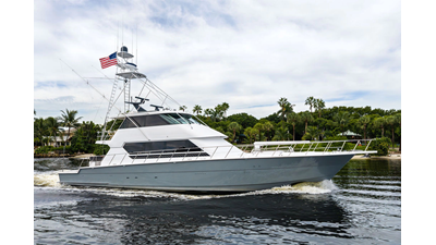 1998 HATTERAS 82 Convertible - photo 5