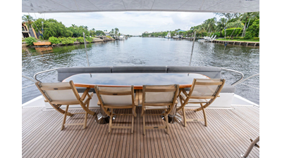 1998 HATTERAS 82 Convertible - photo 14