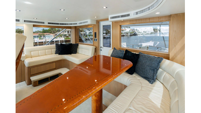 1998 HATTERAS 82 Convertible - photo 37