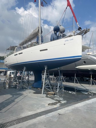 2011 JEANNEAU Sun Odyssey 409 yacht for sale