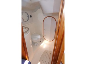 2004 J BOATS J/109 - photo 35