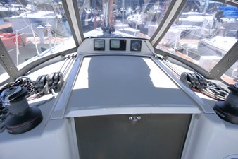 2004 J BOATS J/109 - photo 48