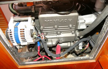 2004 J BOATS J/109 - photo 71