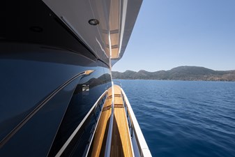 2025 AZIMUT YACHTS  - photo 5