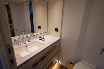2025 AZIMUT YACHTS  - photo 7