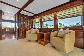2015 HARGRAVE CUSTOM YACHTS Flybridge Motor Yacht - photo 5