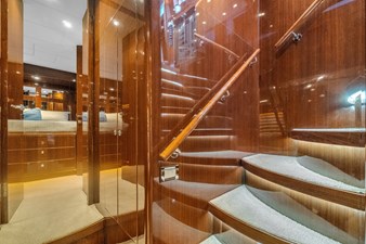 2015 HARGRAVE CUSTOM YACHTS Flybridge Motor Yacht - photo 17