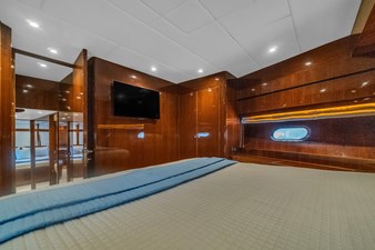 2015 HARGRAVE CUSTOM YACHTS Flybridge Motor Yacht - photo 21