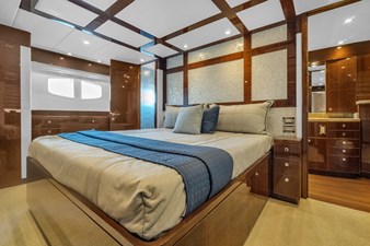 2015 HARGRAVE CUSTOM YACHTS Flybridge Motor Yacht - photo 26
