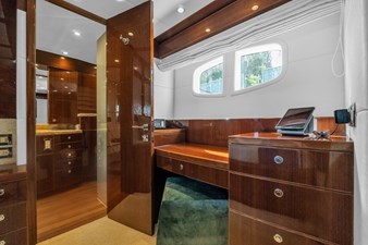 2015 HARGRAVE CUSTOM YACHTS Flybridge Motor Yacht - photo 29