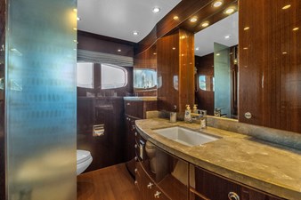 2015 HARGRAVE CUSTOM YACHTS Flybridge Motor Yacht - photo 30