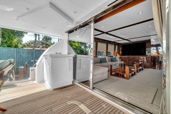 2015 HARGRAVE CUSTOM YACHTS Flybridge Motor Yacht - photo 36