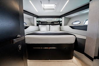 2019 PERSHING 8X - photo 58