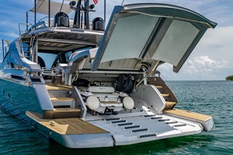2019 PERSHING 8X - photo 14