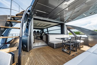 2019 PERSHING 8X - photo 31