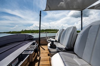 2019 PERSHING 8X - photo 27