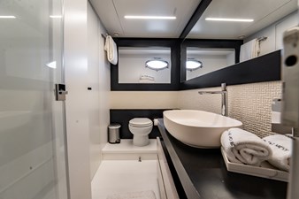 2019 PERSHING 8X - photo 57
