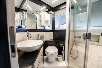 2019 PERSHING 8X - photo 68