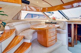 2001 PRIMA Flybridge Sedan - photo 15