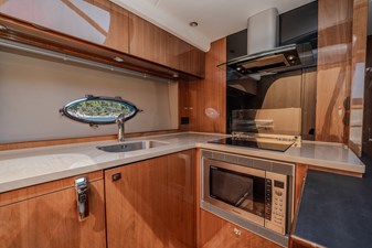 2014 PRINCESS YACHTS V52 - photo 20