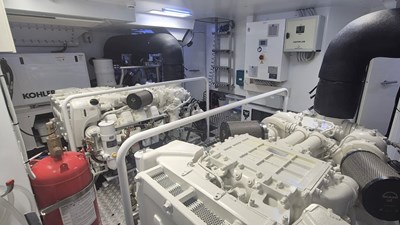 2026 CUSTOM LINE Navetta 30 - photo 27