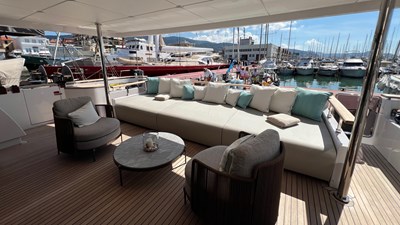 2026 CUSTOM LINE Navetta 30 - photo 3