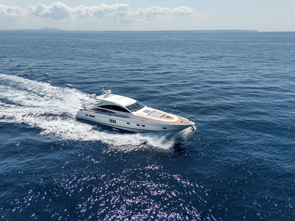 2006 PRINCESS YACHTS V70