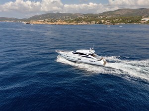2006 PRINCESS YACHTS V70 - photo 7