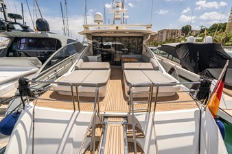 2006 PRINCESS YACHTS V70 - photo 23