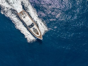 2006 PRINCESS YACHTS V70 - photo 3