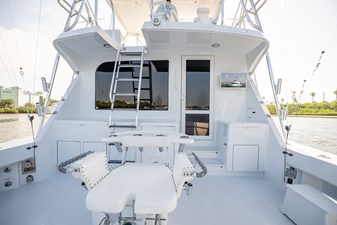 2001 HATTERAS 55 Convertible - photo 7