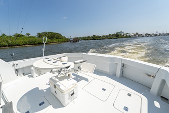 2001 HATTERAS 55 Convertible - photo 17