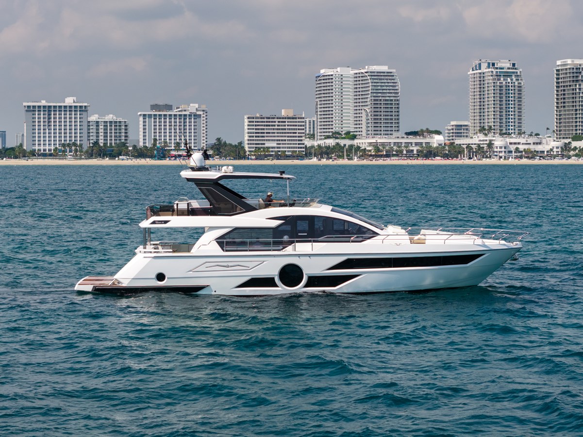 2023 Aicon 66 Vivere
