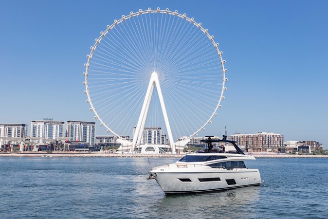 2019 FERRETTI YACHTS 780