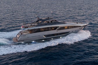 2024 RIVA YACHT 90 ARGO - photo 8
