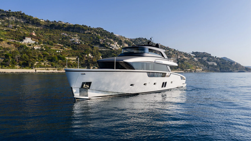 2022 SANLORENZO YACHTS SX88