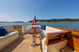 2022 HINCKLEY Talaria 48 MKII - photo 9