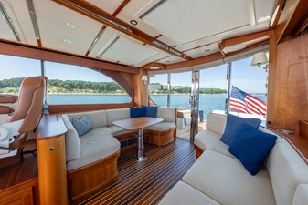 2022 HINCKLEY Talaria 48 MKII - photo 12