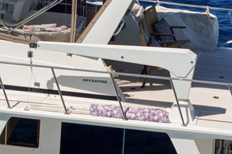 1999 OFFSHORE YACHTS 48 Sedan - photo 11