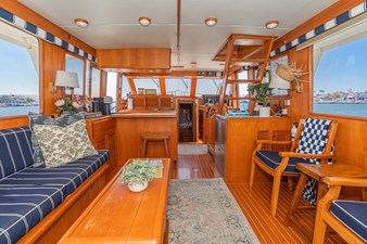 1999 OFFSHORE YACHTS 48 Sedan - photo 16