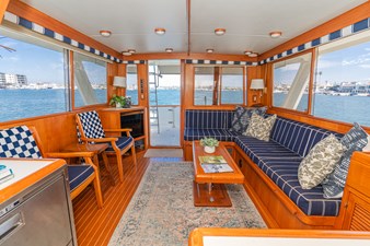 1999 OFFSHORE YACHTS 48 Sedan - photo 17