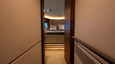 2022 PRINCESS YACHTS S78 - photo 31