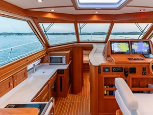 2023 SABRE YACHTS 45 Salon Express - photo 19