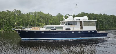 1969 DERECKTOR Motor Yacht - photo 1