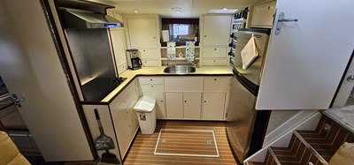 1969 DERECKTOR Motor Yacht - photo 12