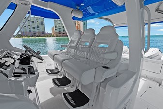 2022 INTREPID 427 Nomad FE - photo 8