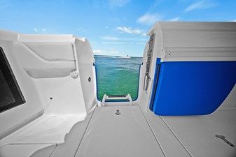 2022 INTREPID 427 Nomad FE - photo 12