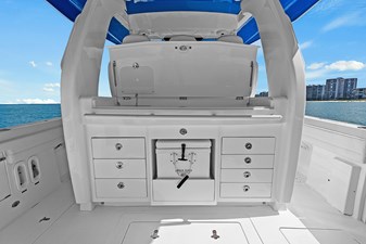 2022 INTREPID 427 Nomad FE - photo 18