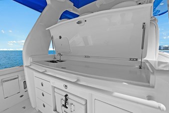 2022 INTREPID 427 Nomad FE - photo 19