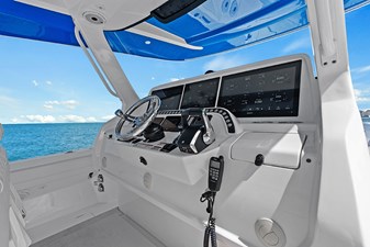2022 INTREPID 427 Nomad FE - photo 31